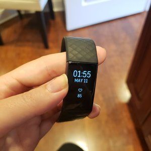 Fitbit Charge 4 - Black - Used